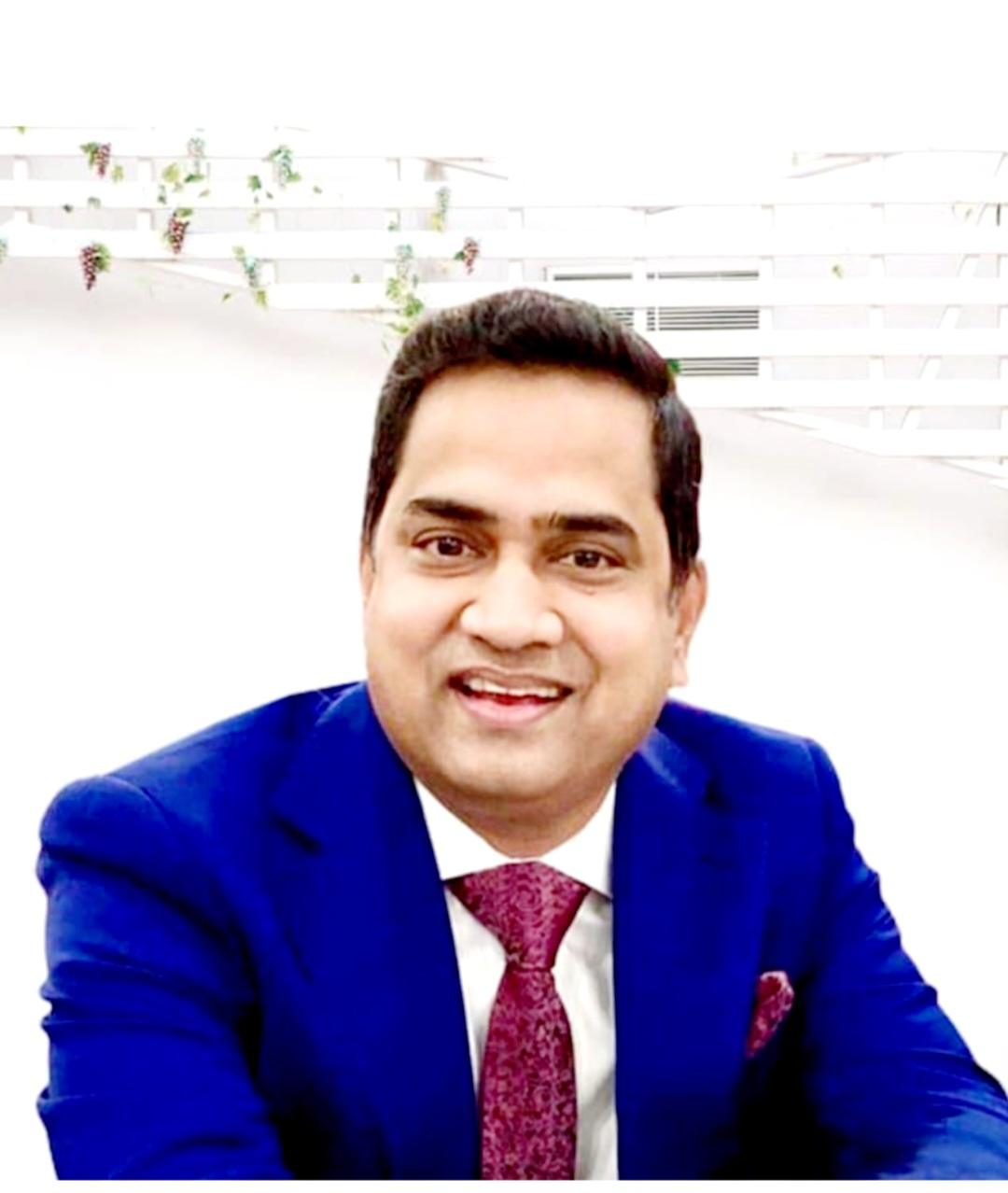 আইন উপদেষ্টাকে হেনস্থা নিয়ে যা বললেন মুশফিকুল ফজল আনসারী