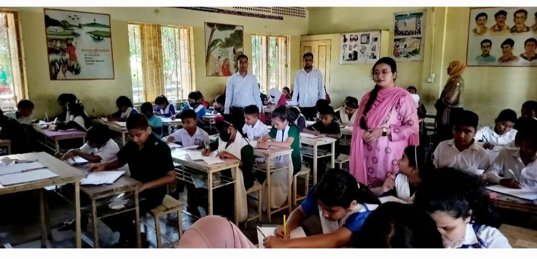 ওসমানীনগর সুরেজা বেগম ফাউন্ডেশনের বৃত্তি পরীক্ষা সম্পন্ন