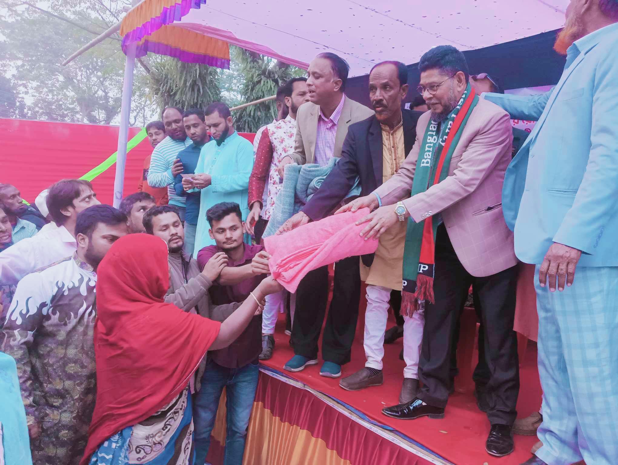 জৈন্তাপুরে বেগম খালেদা জিয়ার রোগমুক্তি কামনা ও শীতবস্ত্র বিতরণ