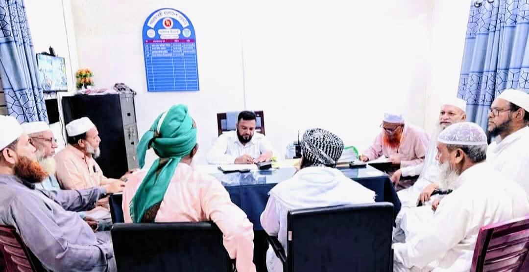 বানিয়াচং থানার নবাগত ওসি’র সাথে উলামায়ে কেরামের মতবিনিময়