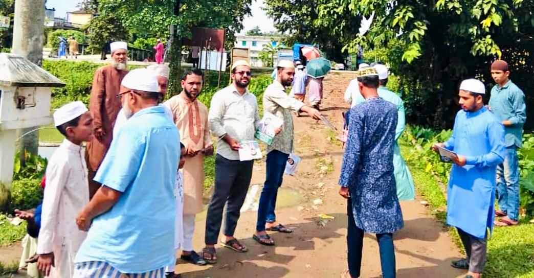 জামায়াতের এমপি প্রার্থী এড. ইয়াসীন খানের পক্ষে শান্তিগঞ্জে লিফলেট বিতরণ