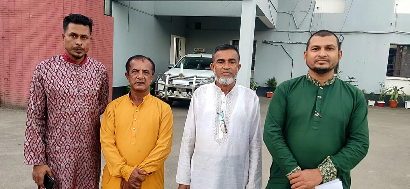সিলেট বিভাগীয় পণ্য পরিবহন শ্রমিক ঐক্য পরিষদের স্মারকলিপি প্রদান