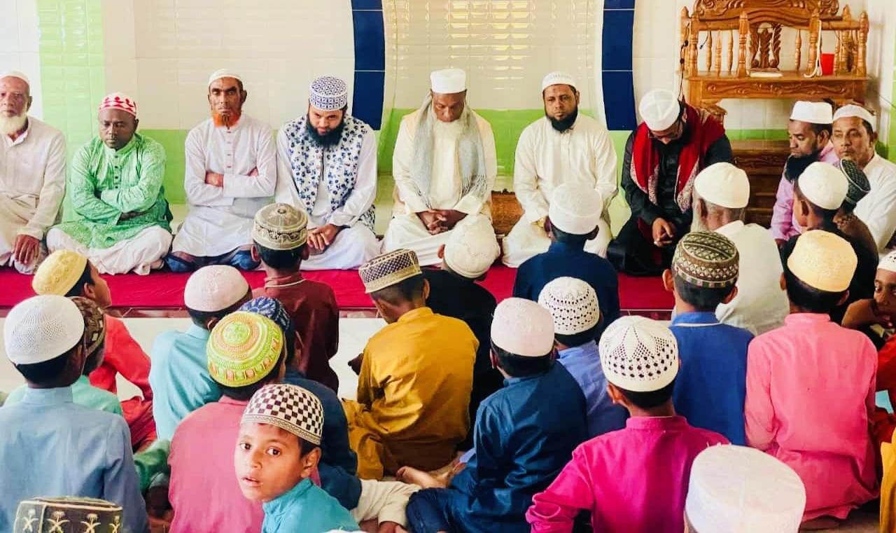 বেগম খালেদা জিয়ার রোগমুক্তি কামনায় ইতালি প্রবাসী বাপ্পার উদ্যোগে দোয়া মাহফিল