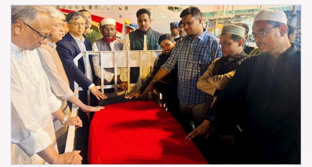 জুলাই আন্দোলনের বিপ্লবী নেতা ওসমান হাদীর মরদেহ ঢাকায়