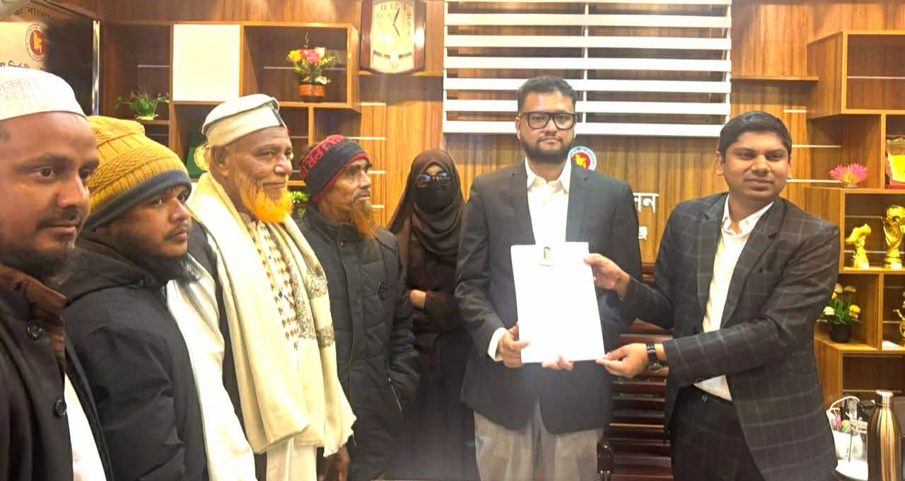 সুনামগঞ্জ–৩ আসনে এবি পার্টির প্রার্থী হিসেবে মনোনয়ন জমা দিলেন সৈয়দ তালহা আলম