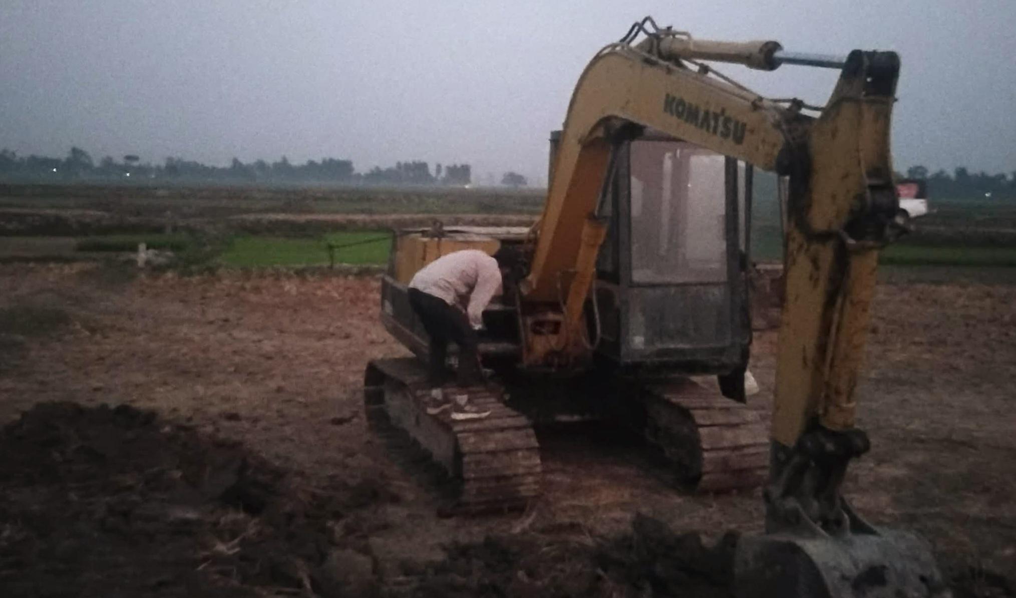 উর্বর কৃষি জমিতে অবৈধ মাটি কাটার দায়ে নবীগঞ্জে ১ লাখ টাকা জরিমানা