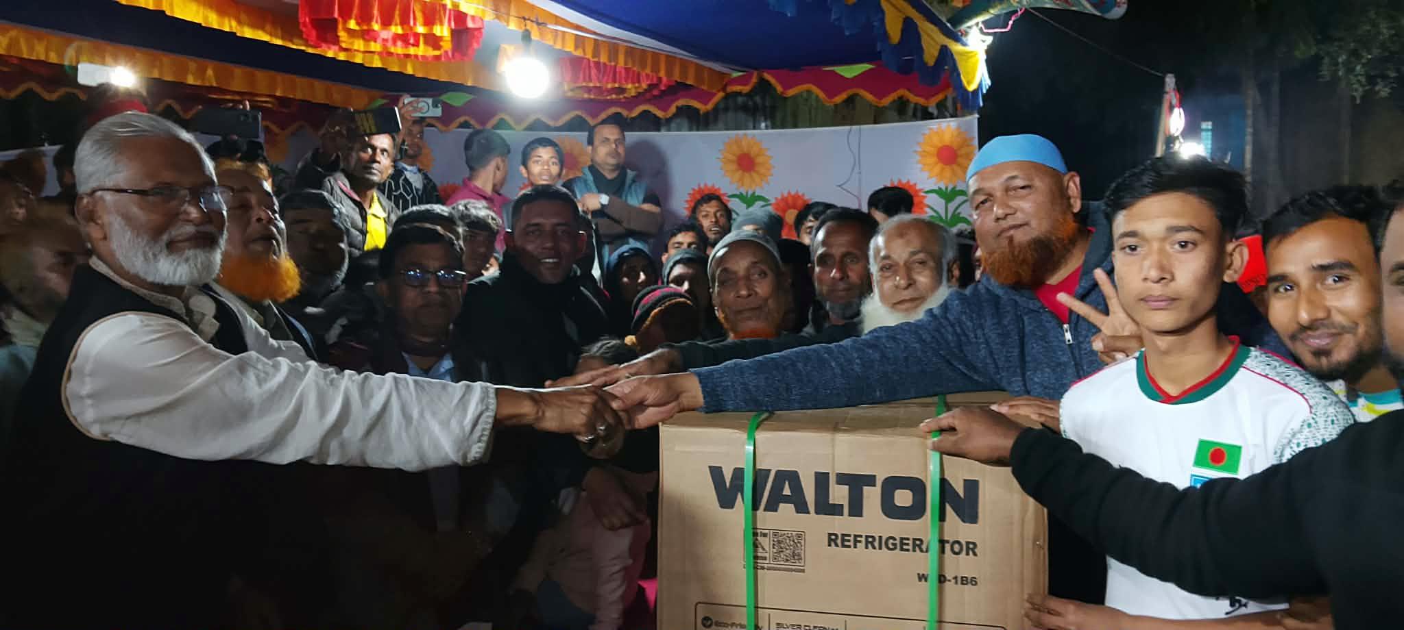 বানিয়াচংয়ে বর্ণাঢ্য আয়োজনে সুহেল মিয়া নাইট ফুটবল টুর্নামেন্টের ফাইনাল অনুষ্ঠিত।