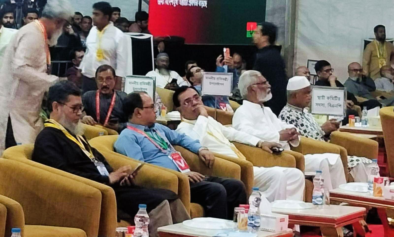 ড্যাবের আয়োজনে দুস্থ শিশুদের মাঝে ‘ঈদ’ উপহার বিতরণ
