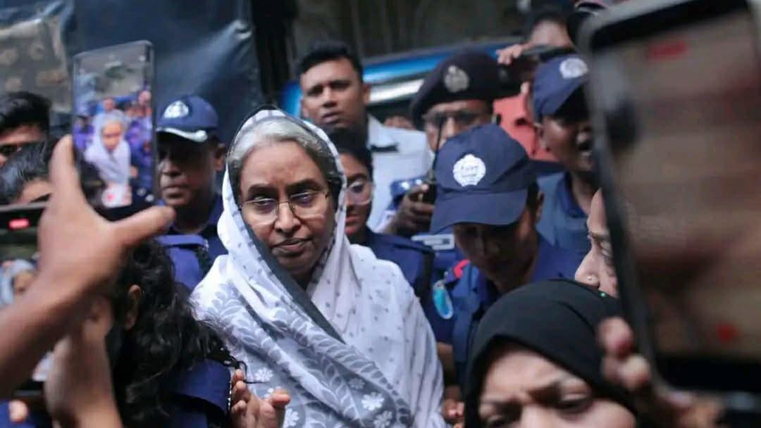স্বামীর মৃত্যুতে ১২ ঘণ্টার প্যারোলে মুক্তি পেলেন দীপু মনি
